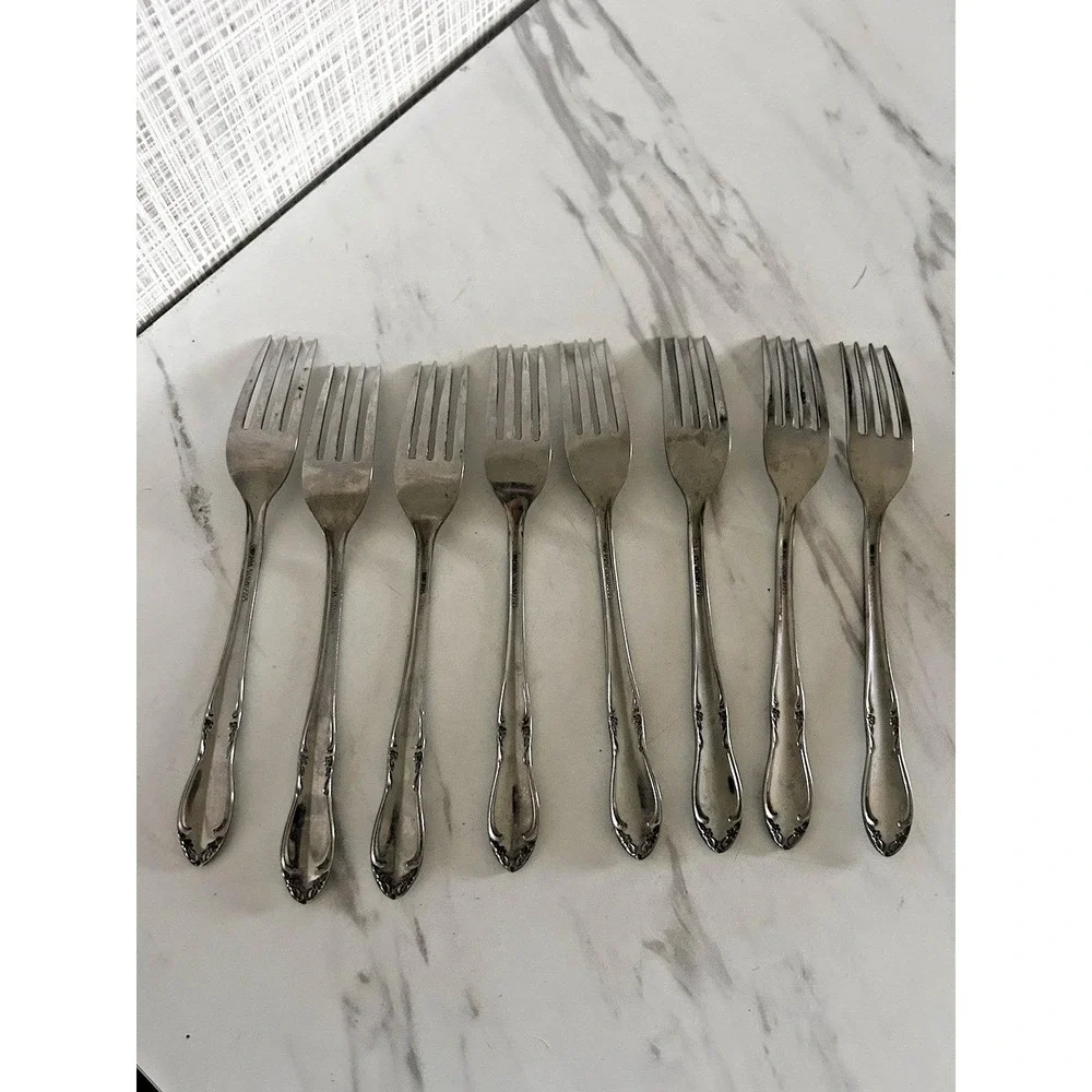 Vintage Oneida Stainless Steel Chateau Flatware Dinner Forks Floral Set of 8 BxA
